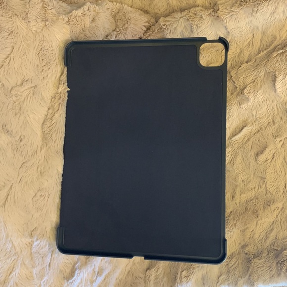Brand new MOKO IPad case for a IPad Pro 12.9 2020 or newer - Picture 4 of 11